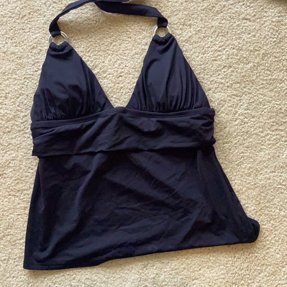 🧵 3/$25 Black tankini top